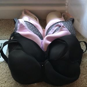 Six Wacoal Bras